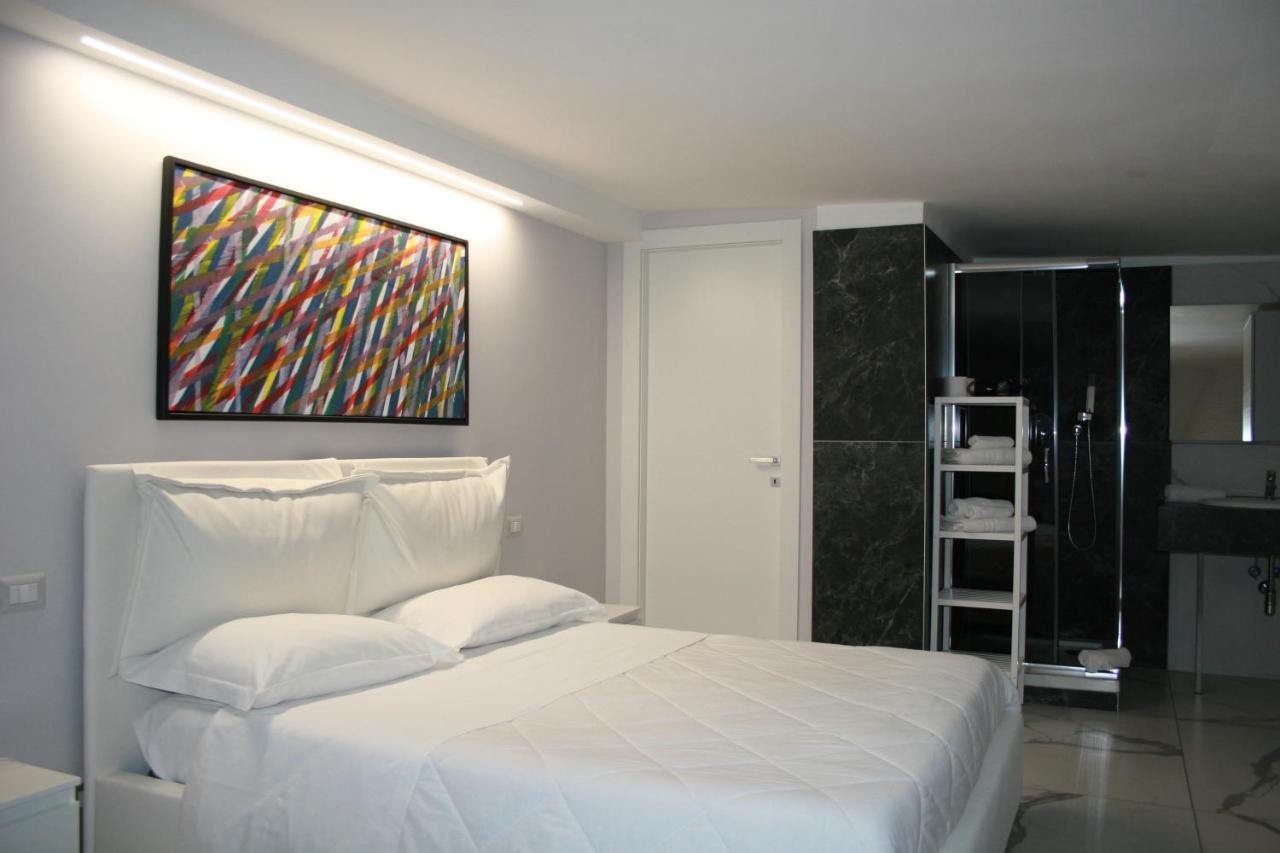 Apartments Via Piave Матера Экстерьер фото