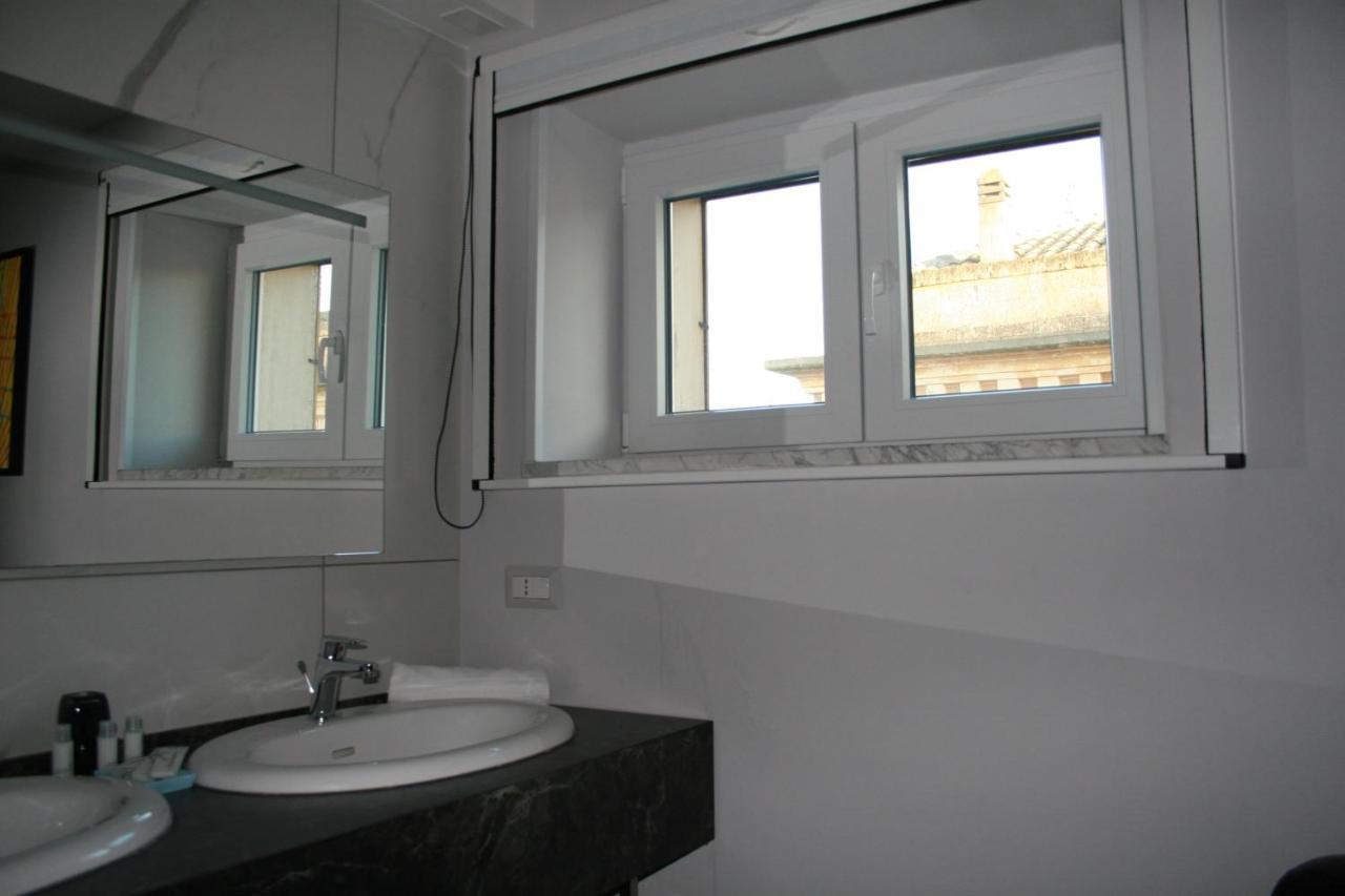 Apartments Via Piave Матера Экстерьер фото